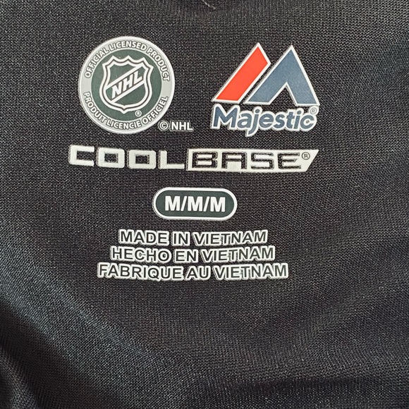 *SOLD* New Majestic Cool Base Chicago Blackhawks Shirt - Picture 5 of 6